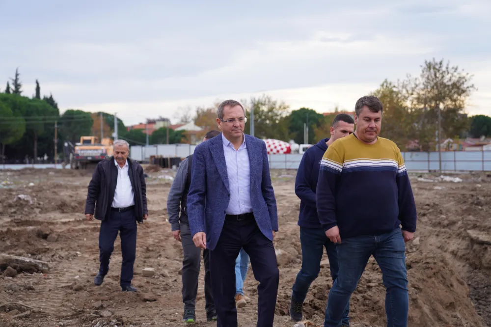 ALTINOVA’YA MODERN KAPALI PAZARYERİ GELİYOR…