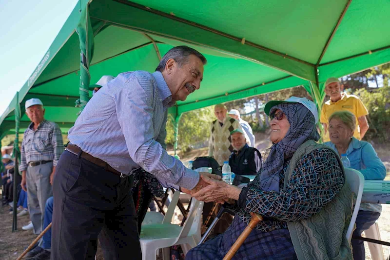 Deneyimli vatandaşlar için piknik etkinliği
