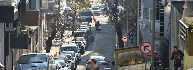 Trafik Akışını Rahatlatmak İçin Tek Yön Düzenlemeleri Sürüyor